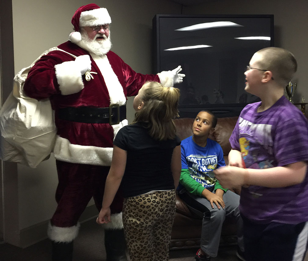 Jaycees Christmas For Kids 2016 16